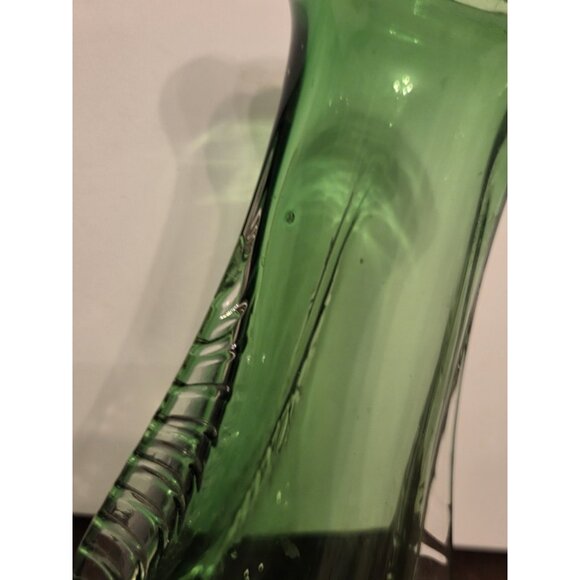 Vintage Handcrafted Green Art‎ Glass Vase 8.5” with Clear Trim Hand Blown - Picture 2 of 14